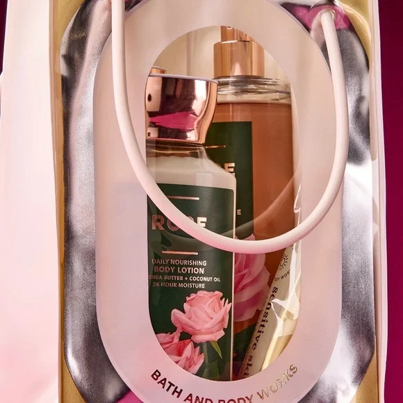 Bath & Body Works Rose Bath & Body Set - Pink & Green - Picture 4 of 4